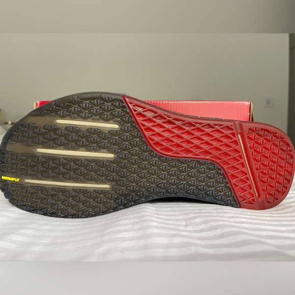 Reebok Nano 9 Cross Trainer Sneakers - Picture 2 of 7
